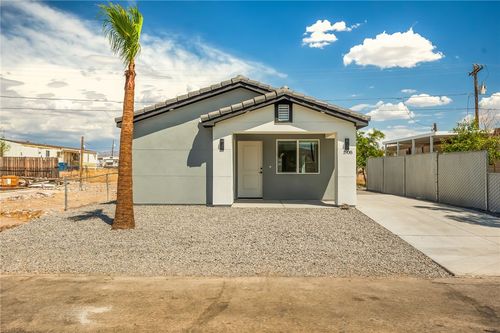 1908 Granada Dr, Bullhead City, AZ, 86442-4821 | Card Image