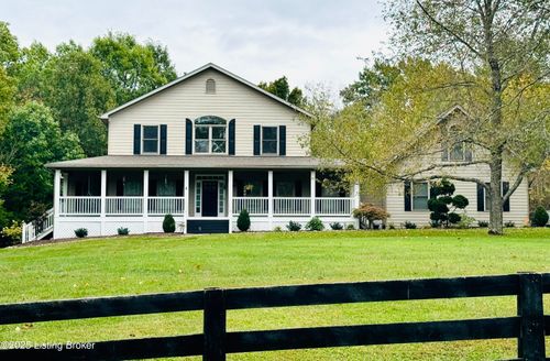 3205 Wildwood Trl, La Grange, KY, 40031-8232 | Card Image