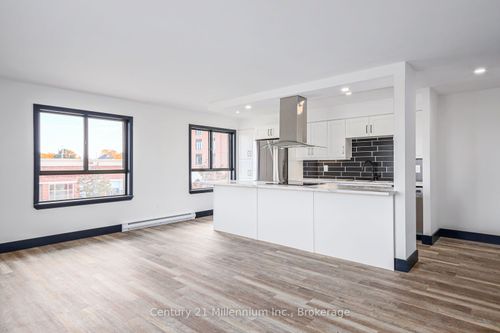 2-250 Hurontario St, Collingwood, ON, L9Y2M3 | Card Image