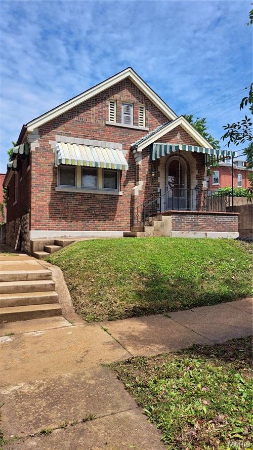 3617 Dunnica Ave, Saint Louis, MO, 63116-4901 | Card Image