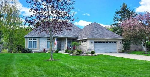 7-1698 Oakleigh Woods Dr Nw, Grand Rapids, MI, 49504-2502 | Card Image