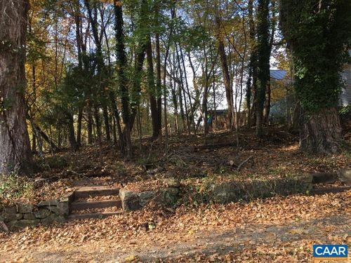 2004 Pireus Row, CHARLOTTESVILLE, VA, 22902-5979 | Card Image