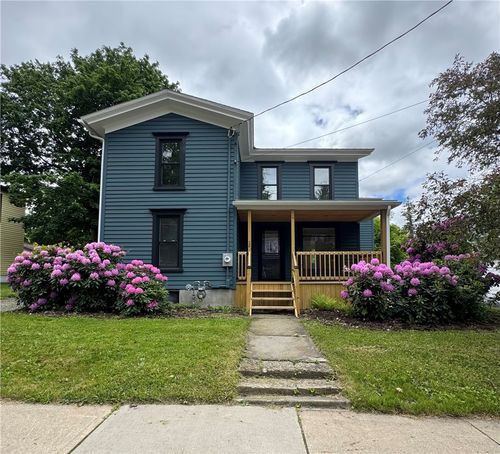 28 Fair St, Oneonta, NY, 13820-2637 | Card Image