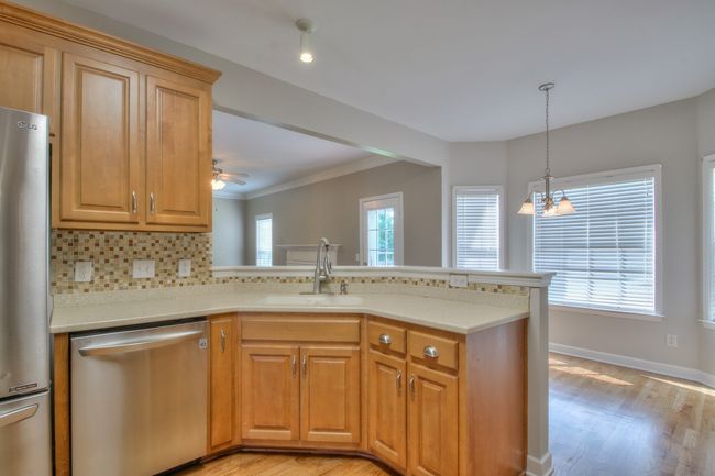 2009 Keene Cir, House other with 5 bedrooms, 3 bathrooms and 2 parking in Spring Hill TN | Image 18