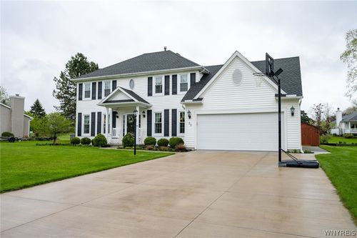 35 Pinyon Dr, Orchard Park, NY, 14127-4819 | Card Image