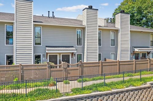 110 Park Ridge Cir, Marietta, GA, 30068-4633 | Card Image