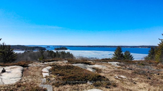 2C - 20 Ryder Dr, Condo with 2 bedrooms, 2 bathrooms and 1 parking in McDougall ON | Image 46