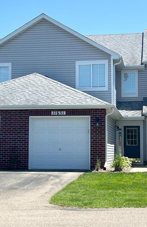 406-11651 Horizon Dr, Burnsville, MN, 55337-3274 | Card Image