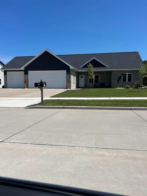 1310 Greyhound Street, KAUKAUNA, WI, 54130 | Card Image