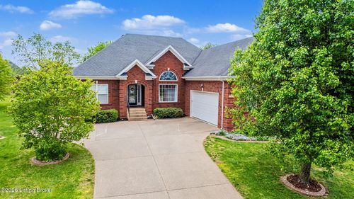 7805 Meadow Breeze Ct, Louisville, KY, 40291-4300 | Card Image