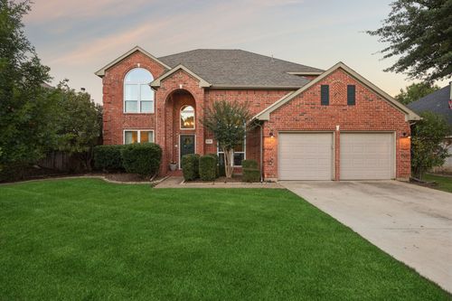 2216 Lockesley Dr, Flower Mound, TX, 75028-3571 | Card Image