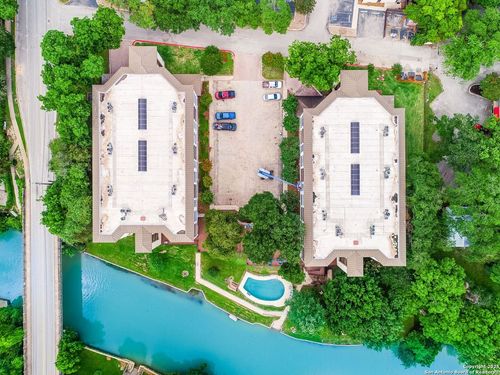 apt-a102-401 W Lincoln St, New Braunfels, TX, 78130-4576 | Card Image