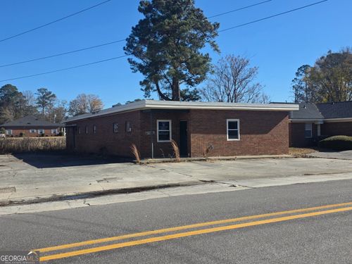 320 Hospital Dr, Thomson, GA, 30824-2121 | Card Image