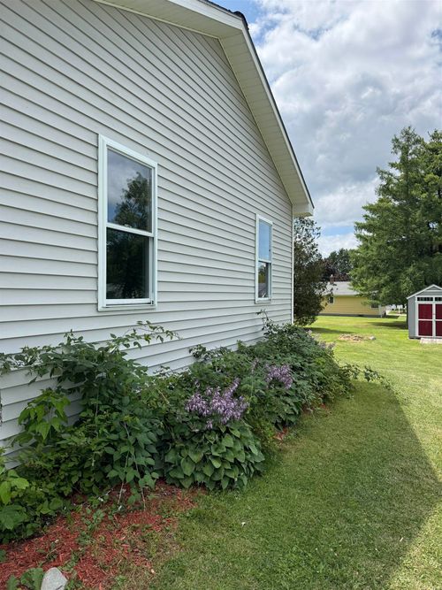 149 Rogers Rd, Middlebury, VT, 05753-8814 | Card Image