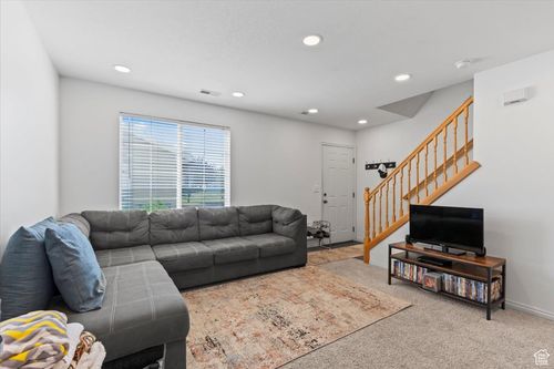 1322 E 6175 S, South Ogden, UT, 84405-7153 | Card Image