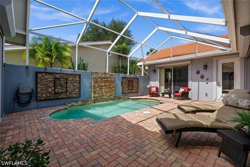 4830 Europa Dr, NAPLES, FL, 34105-5602 | Card Image