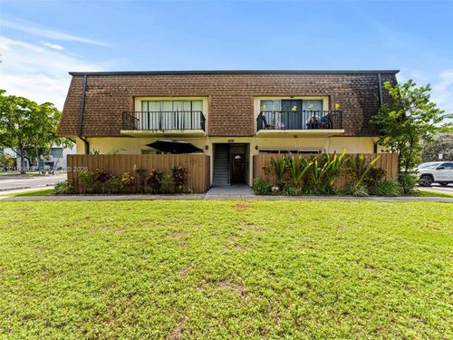 b1-7401 W Sunrise Blvd, Plantation, FL, 33313-4438 | Card Image