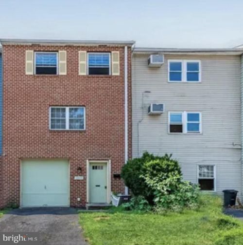 267 Penn St, HIGHSPIRE, PA, 17034-1230 | Card Image
