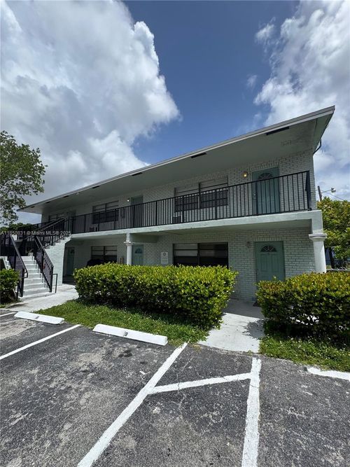 apt-8-325 Nw 15th St, Pompano Beach, FL, 33060-5597 | Card Image