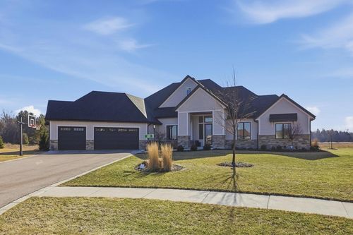 3082 Monona Court Court, Summit, WI, 53066 | Card Image