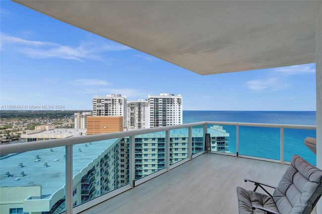 UNIT-2102 - 2711 S Ocean Dr, Condo with 3 bedrooms, 4 bathrooms and null parking in Hollywood FL | Image 38