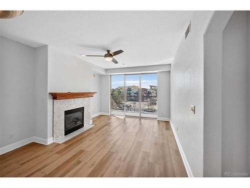301-9079 E Panorama Cir, Englewood, CO, 80112-3562 | Card Image
