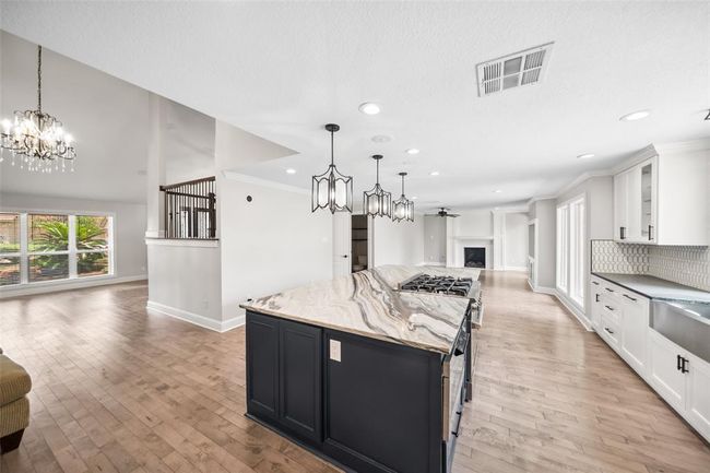 17511 Cassina Dr, House other with 4 bedrooms, 3 bathrooms and 2 parking in Spring TX | Image 7