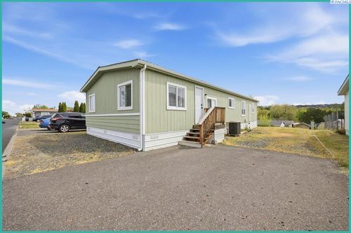 647-6605 W James St, West Richland, WA, 99353 | Card Image