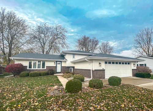 406 Heritage Lane, Ottawa, IL, 61350 | Card Image