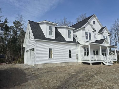 8 Freedom Avenue, Hampden, ME, 04444 | Card Image