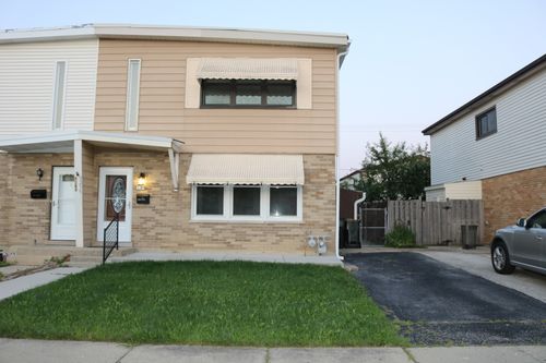 9259 Hamlin Ave, Des Plaines, IL, 60016-4237 | Card Image