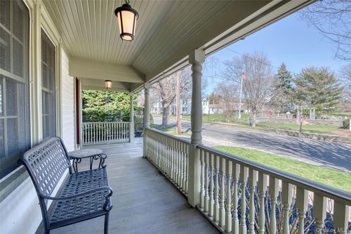 1740 Village Ln, Orient, NY, 11957-1442 | Card Image