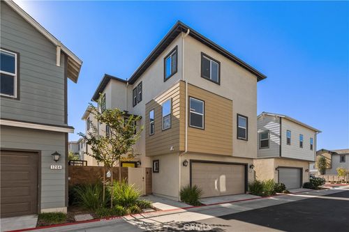 1208 Dock Ln, Harbor City, CA, 90710-3150 | Card Image