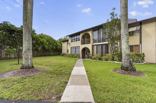 d-1-315 Pine Ridge Cir, Greenacres, FL, 33463-1402 | Card Image