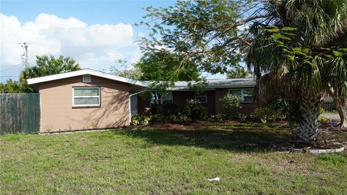 3596 Harbor Blvd, PORT CHARLOTTE, FL, 33952-9011 | Card Image
