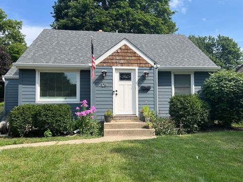 125 Maple St, Crystal Lake, IL, 60014-5918 | Card Image