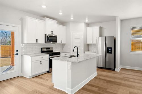 3108 Adelyn Ter, Yukon, OK, 73099-9580 | Card Image