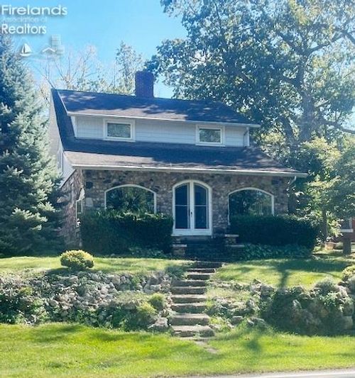 3571 E Eagle Beach Cir, Port Clinton, OH, 43452-2717 | Card Image