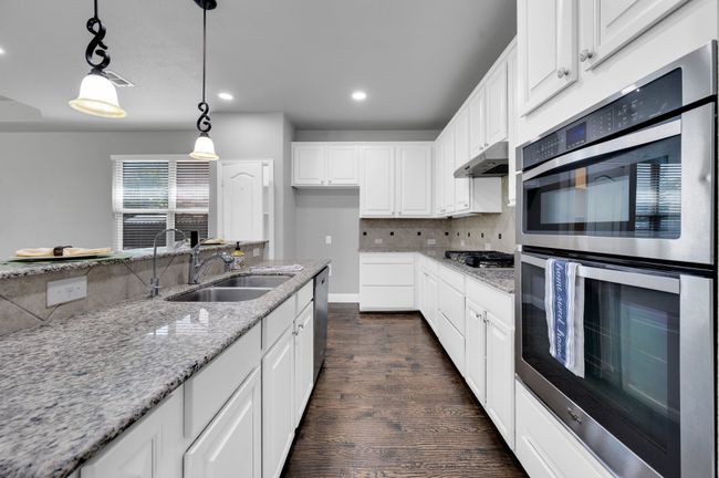 Gas cooktop is NEW. | Image 13