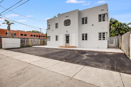 apt-1-572 Ne 67th St, Miami, FL, 33138-5643 | Card Image