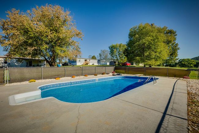 18212 Cleveland Rd, House other with 3 bedrooms, 2 bathrooms and null parking in Abingdon VA | Image 36