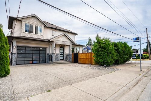 11708 Blakely Rd, Pitt Meadows, BC, V3Y1H1 | Card Image