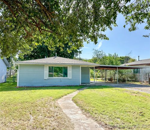 404 S 3rd St, Davis, OK, 73030-2911 | Card Image