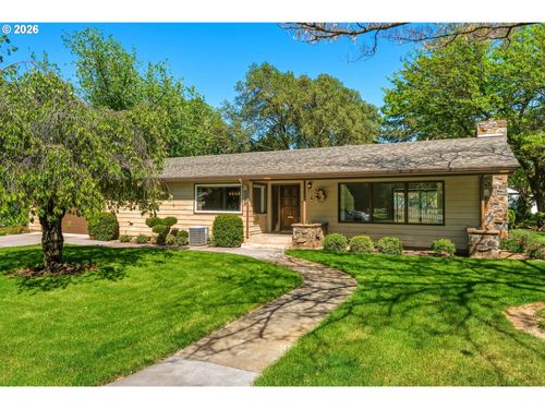 509 Parkview St, Milton-Freewater, OR, 97862-1068 | Card Image