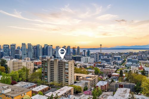 b7-601 Belmont Ave E, Seattle, WA, 98102-4872 | Card Image
