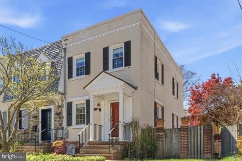 4228 40th St Nw, WASHINGTON, DC, 20016-2112 | Card Image