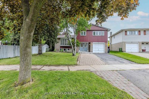 37 Boundy Cres, Scarborough, ON, M1W2E3 | Card Image