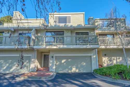 2 Eucalyptus Knoll St, Mill Valley, CA, 94941-2279 | Card Image