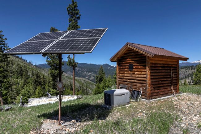 966 Forest Service Road, House other with 2 bedrooms, 3 bathrooms and null parking in Darby MT | Image 50