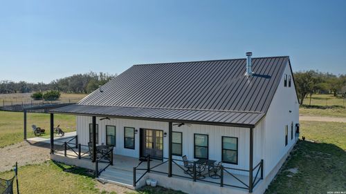 110 Scott Branch Rd, Harper, TX, 78631-2057 | Card Image